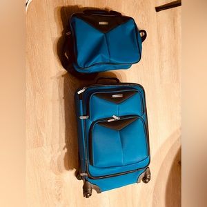 Travel Select Luggage, Blue, 21-Inch